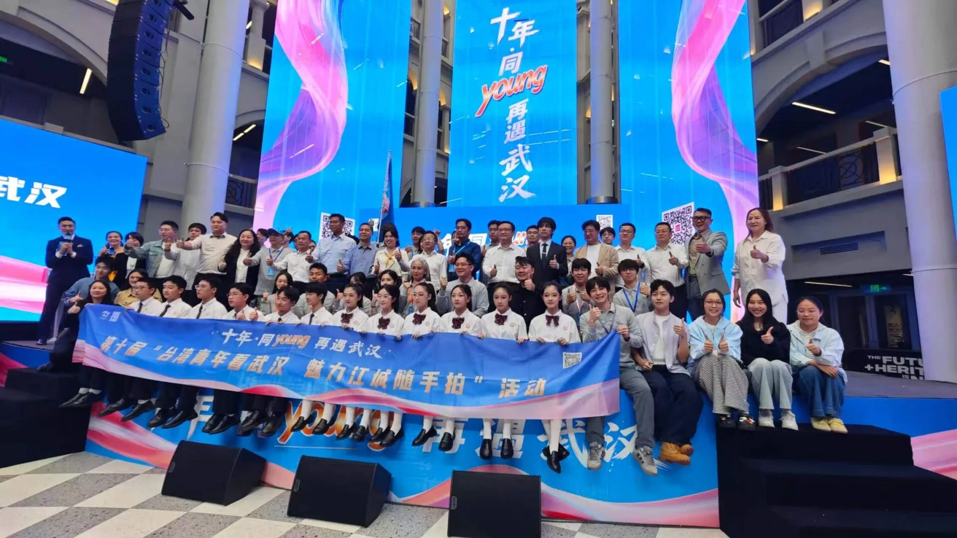 武漢隨手拍活動驚豔登場 台青搭郵輪遊長江巧遇「長江第一橋」69週年感觸情懷